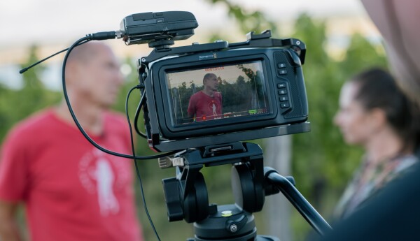 Příběhy z vinic: Přátelé Pavlova, víno, které spojuje lidi, krajinu i generace